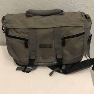 Tenba messenger bag